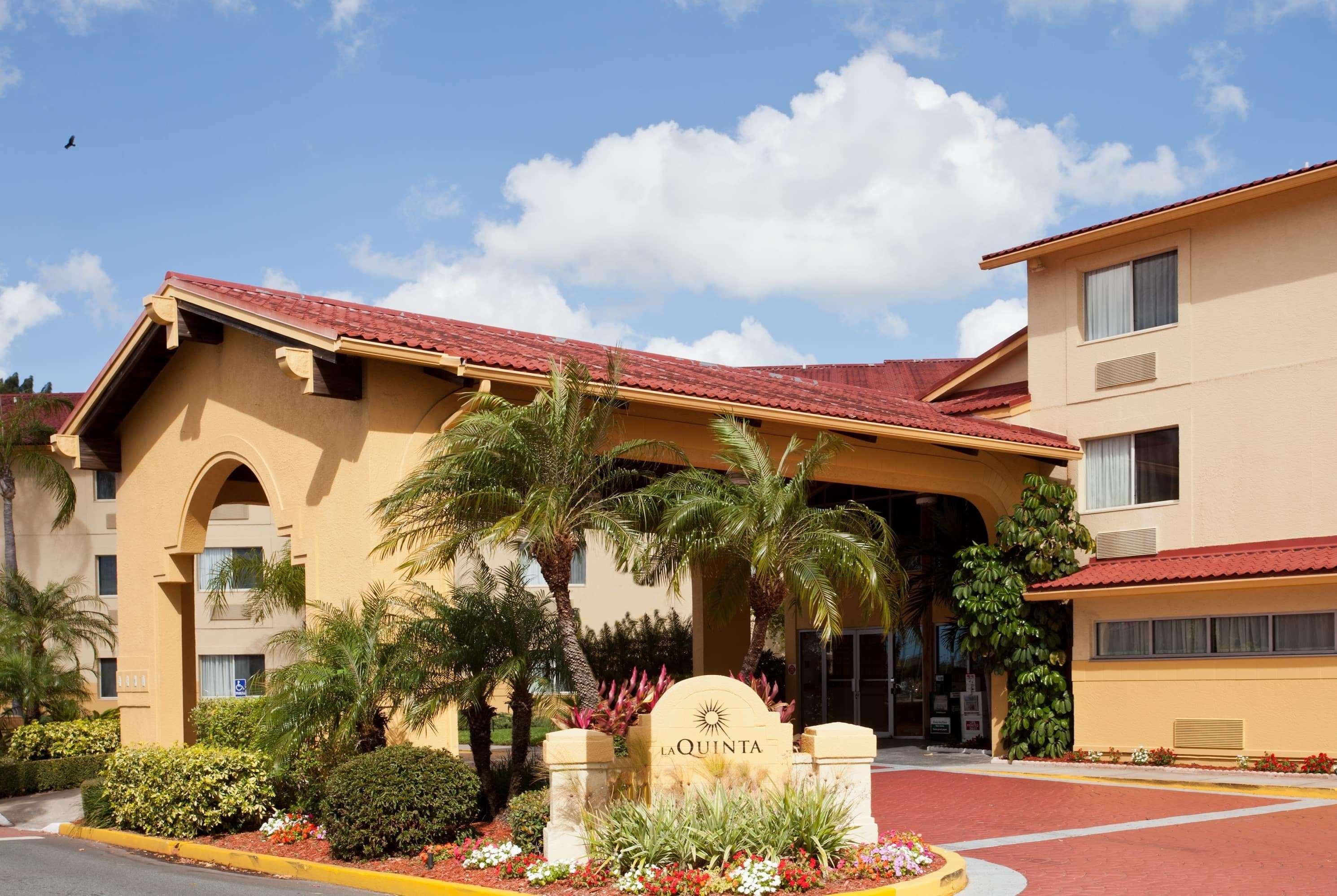 Hotel La Quinta By Wyndham St. Pete-Clearwater Airport Exterior foto